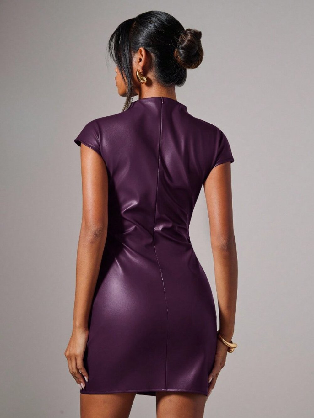 Purple Elegant Women's Stand Collar Short Sleeve Polyurethane Pleated Mini Dress - Picture 2 of 5
